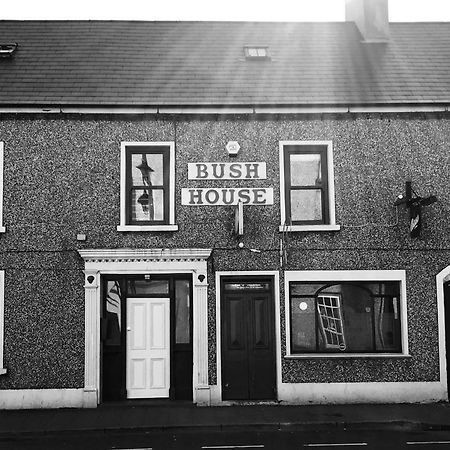 Bush House Accommodation - The Distillery Bushmills Exterior foto